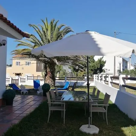 Alojamento Santa Helena أدوس كونهادوس