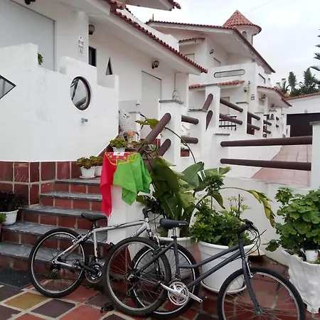 Alojamento Santa Helena بيت للعطل *