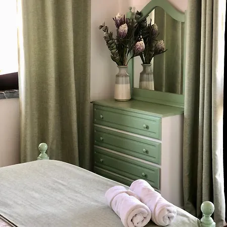 Сasa de vacaciones Alojamento Santa Helena *